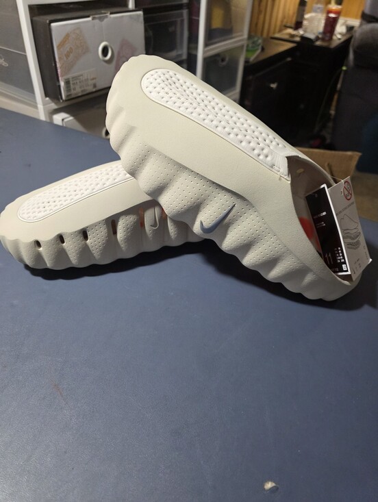 Nike Mind 002 Light Khaki Cream Slip-On Platform Slides Size 11m, New.